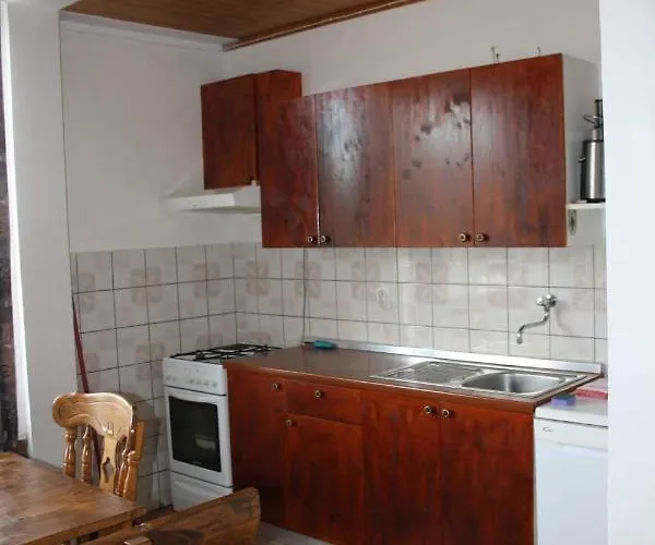 Apartments By The Sea Seline, Paklenica - 6528 *