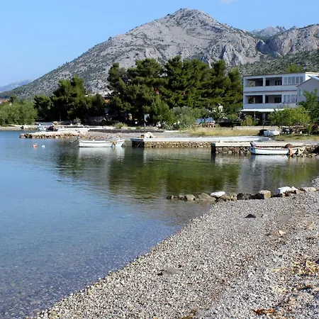 Apartments By The Sea Seline, Paklenica - 6528 * Seline